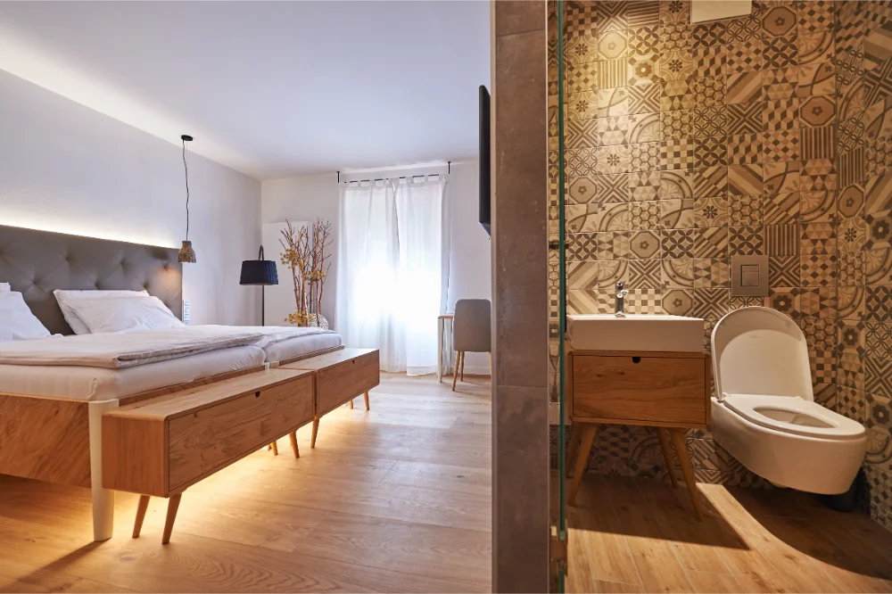 DP - Double Room with Balcony (1)